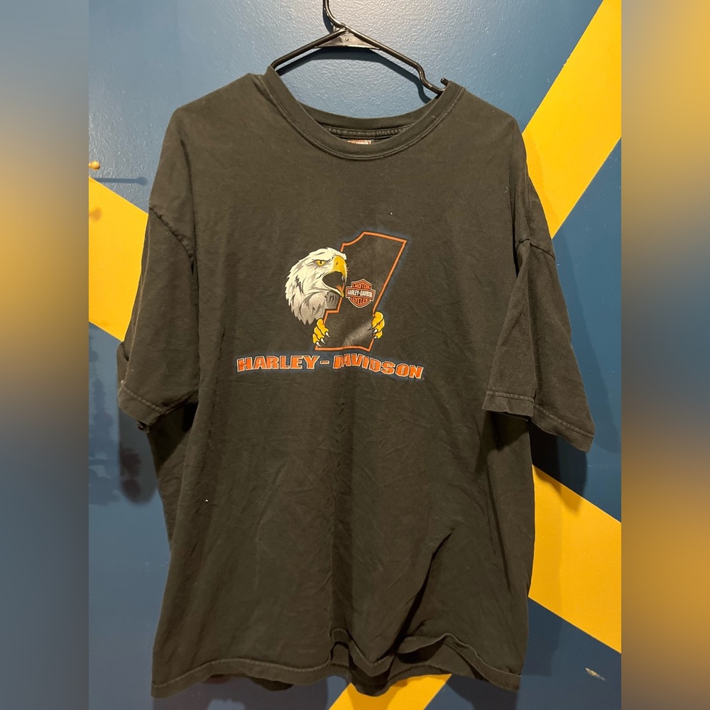 Harley Davidson Black Roosters Graphic Tee EUC